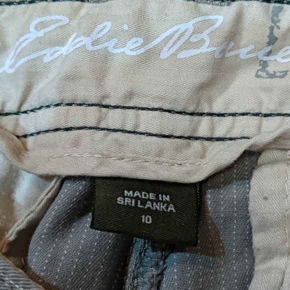 Woman's gray Eddie Bauer pants - Picture 3 of 9